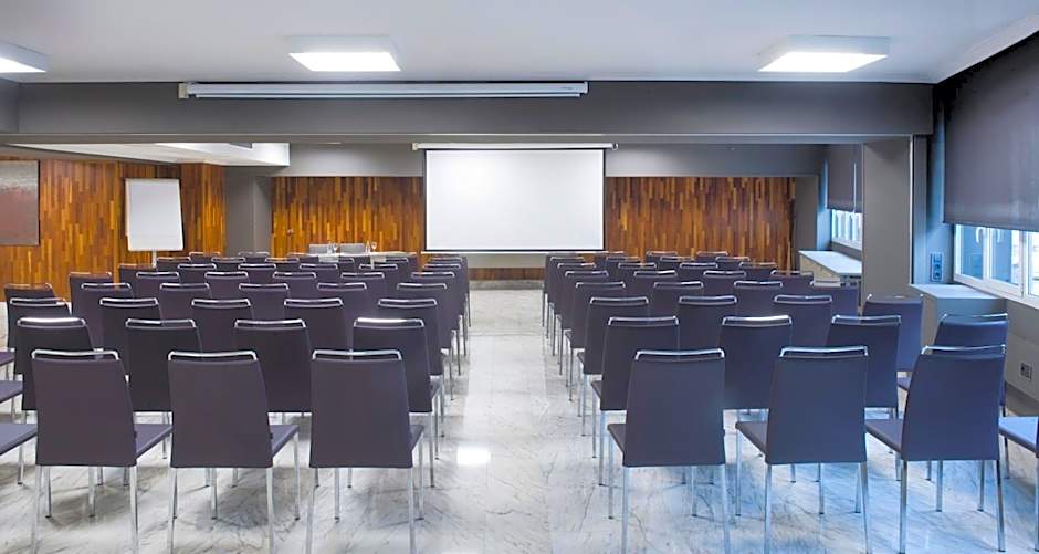 Salles Hotel Pere Iv