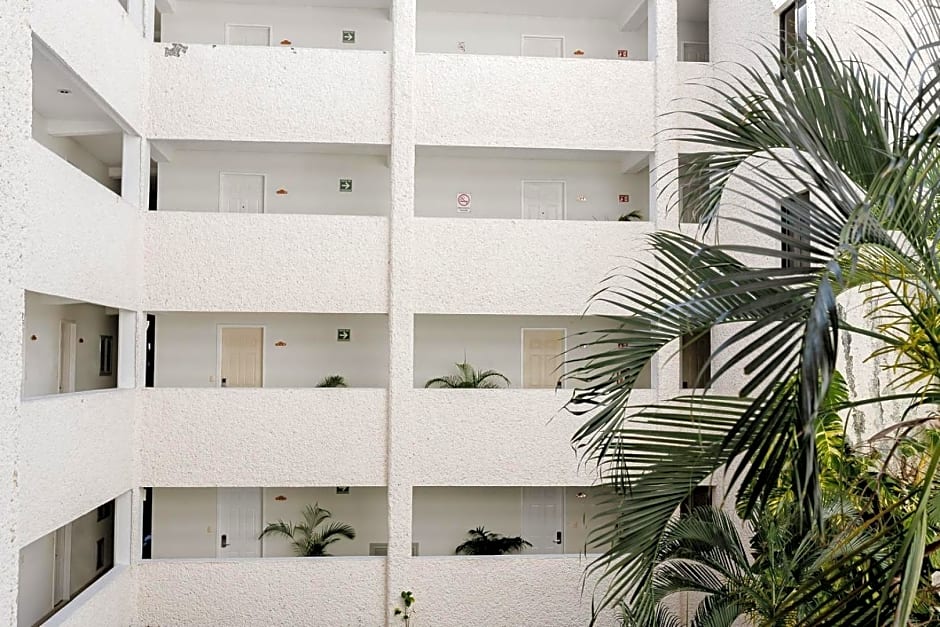 Hotel Los Aluxes