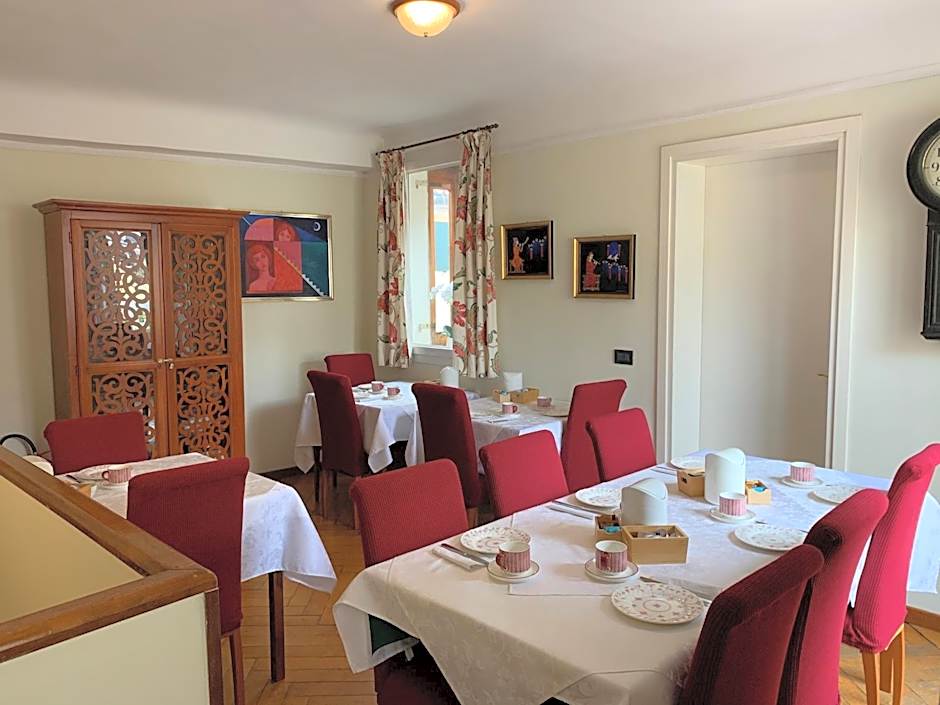AL CAMPANIEL BED AND BREAKFAST