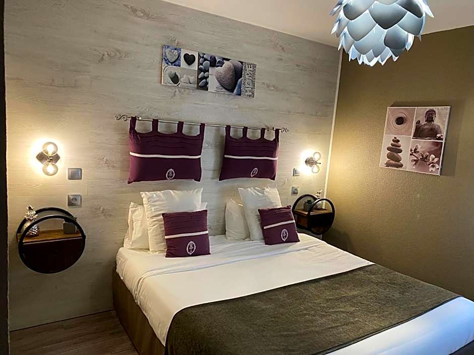 Le President-Gare Nimes Pont Du Gard