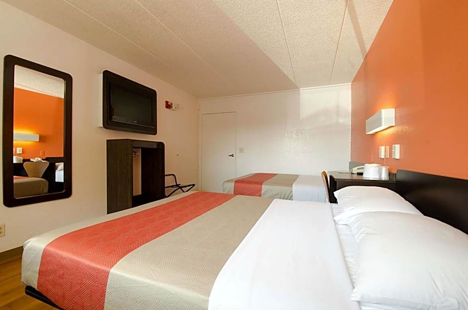 Motel 6-Gaithersburg, DC - Washington