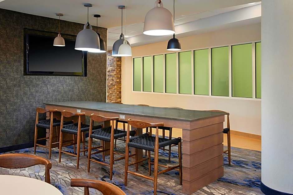 Fairfield Inn & Suites by Marriott Quantico Stafford