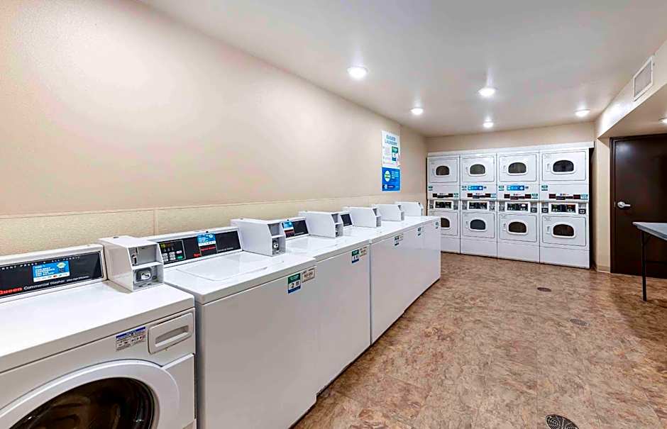 Extended Stay America Select Suites - Oklahoma City - West