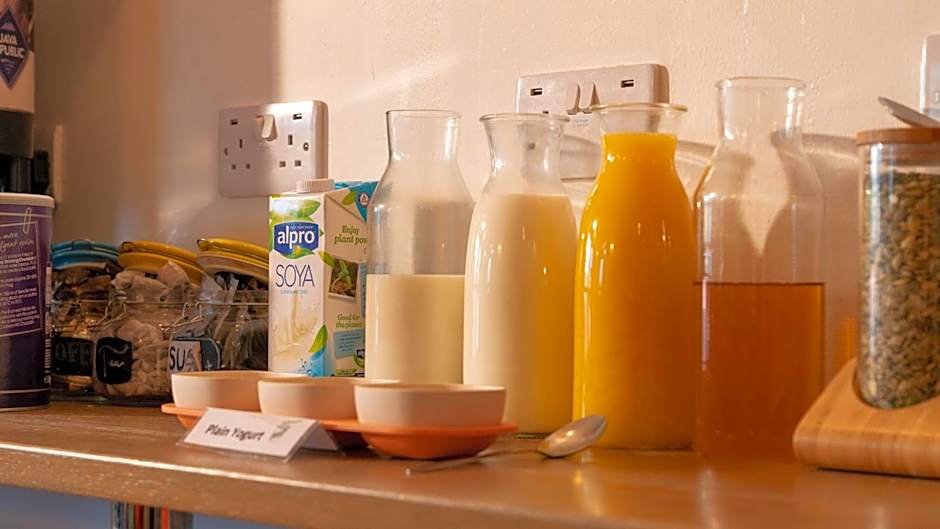 Galway City Hostel - Solo Traveller Hostel