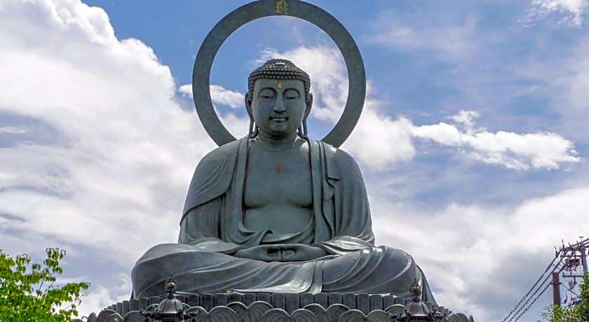 Toyoko Inn Shin-takaoka-eki Shinkansen Minami-guchi