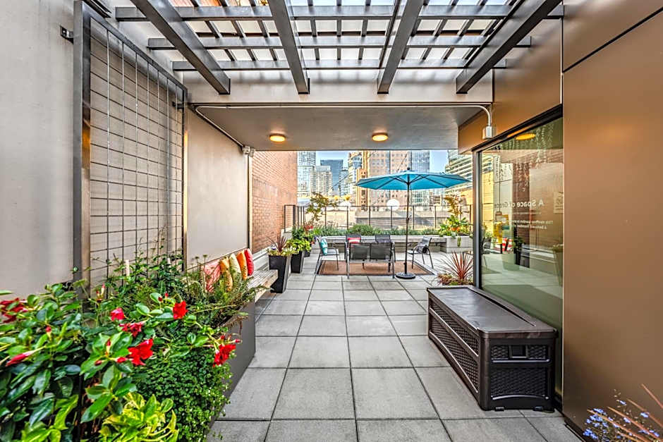 YWCA Hotel Vancouver