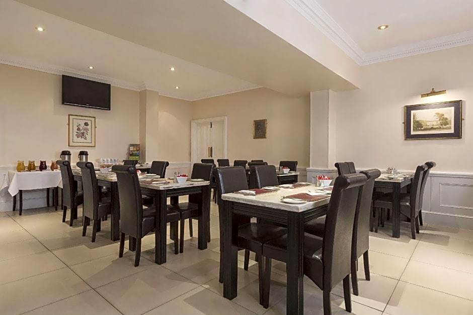 Ramada by Wyndham Crawley Gatwick