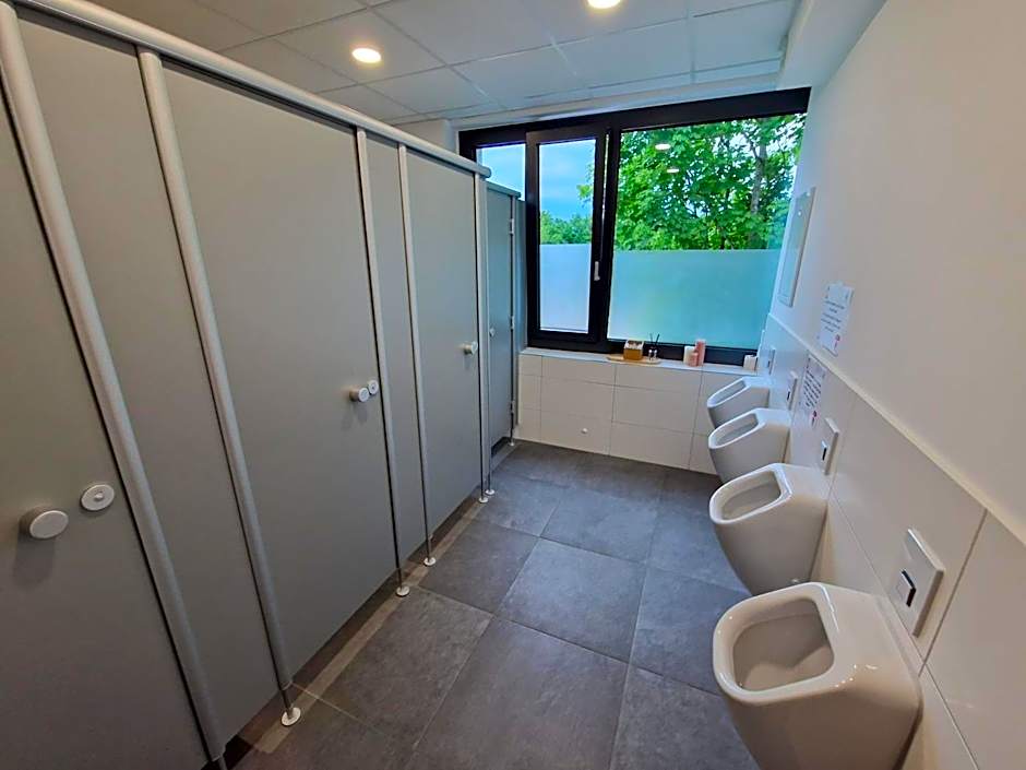 Hotel Garni Fischerfleck in Ismaning near Munich