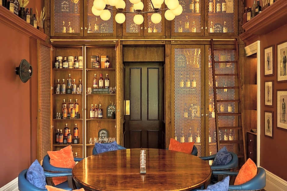 The Retreat, Elcot Park