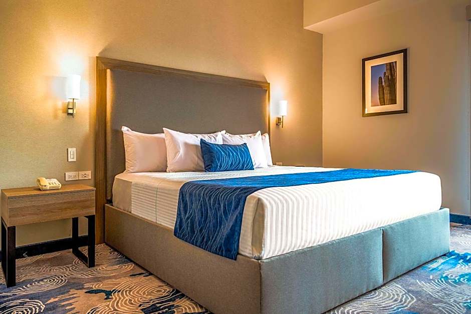 Comfort Inn Hermosillo Aeropuerto