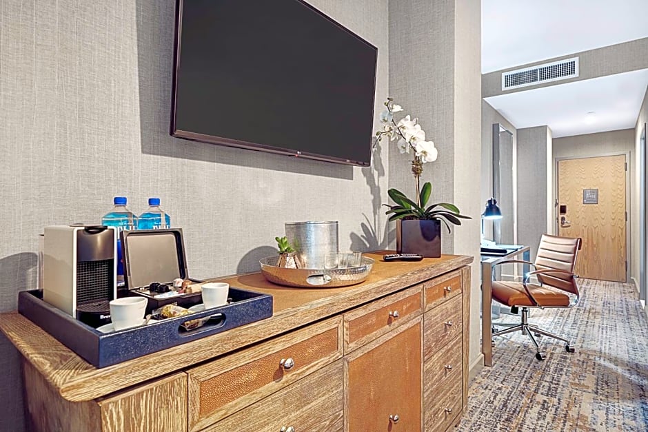 Artezen Hotel
