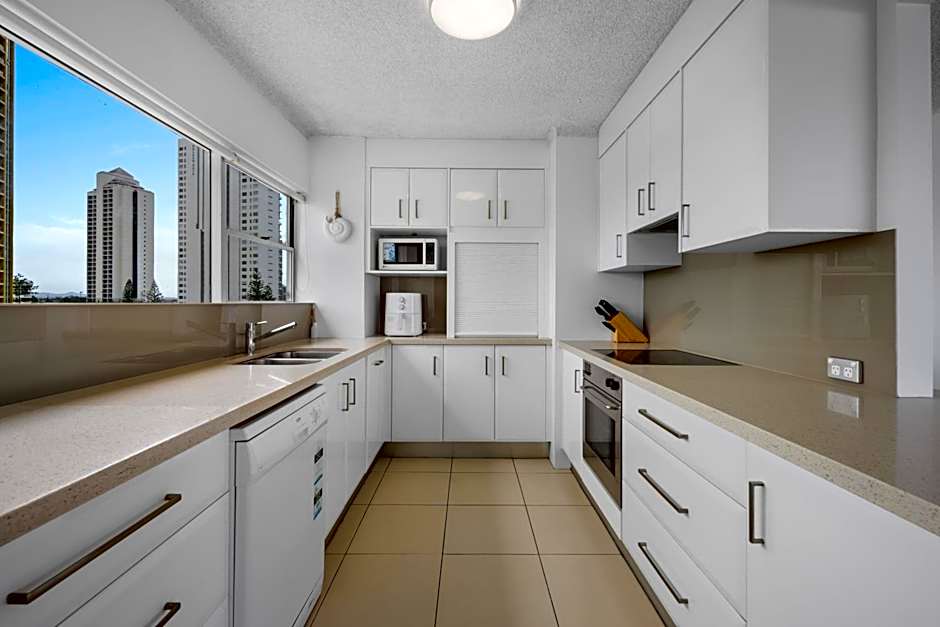 Pacific Plaza Apartments