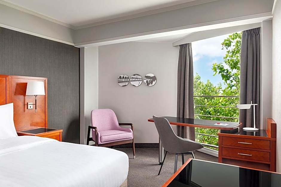 Paris Marriott Rive Gauche Hotel & Conference Center