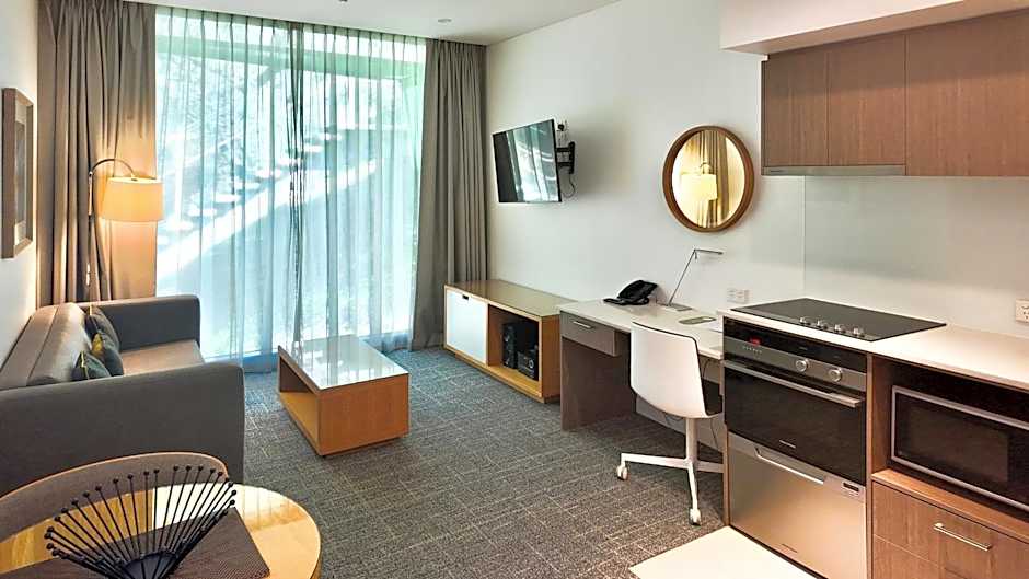 Quest Mounts Bay Road