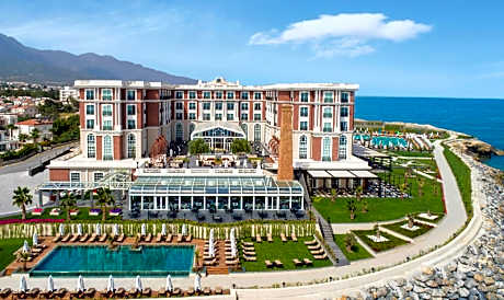 Kaya Palazzo Resort & Casino