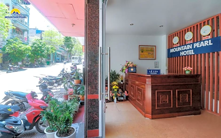 Mountain Pearl Hotel