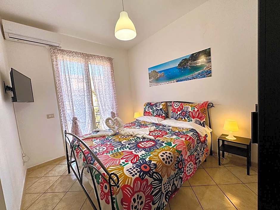 New Naxos Village