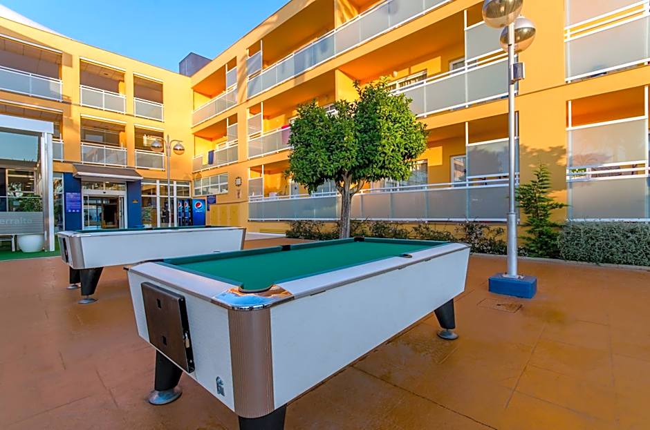 Apartamentos Turisticos Terralta