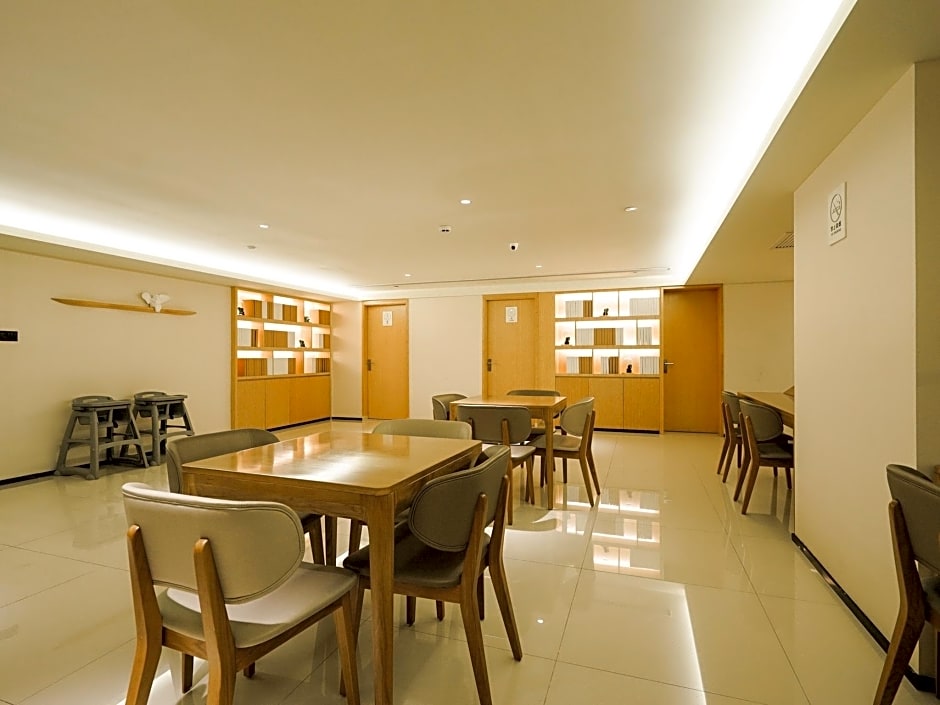 JI Hotel Guangzhou Tianhe East Railway Station