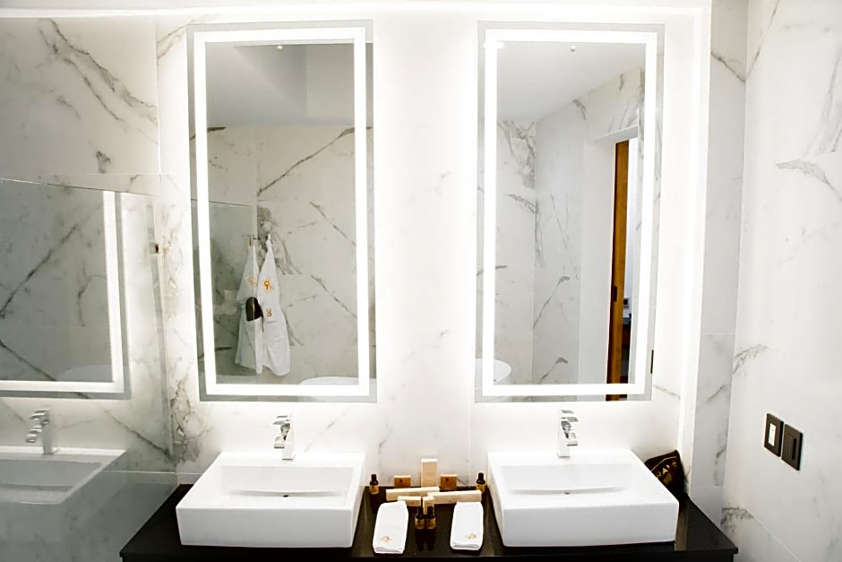 Ramë Hotel Boutique