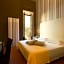 De La Pace- Sure Hotel Collection by Best Western