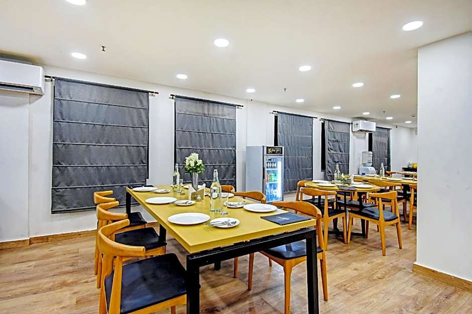 Super Townhouse The Royal Retreat