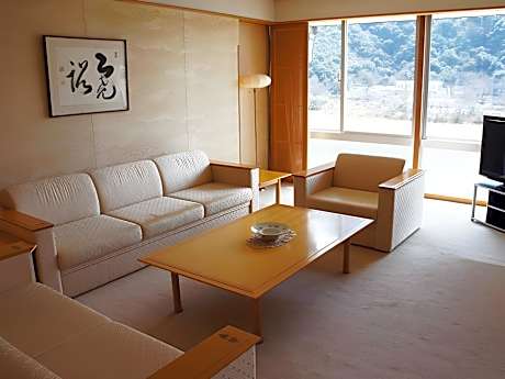 Japanese Style with Breakfast