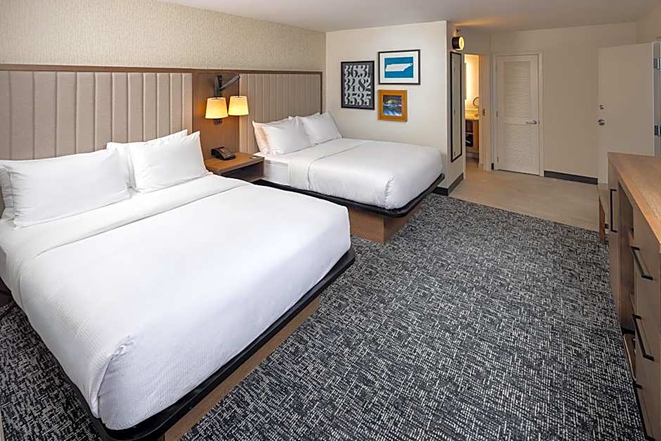 DoubleTree By Hilton Hotel Johnson City