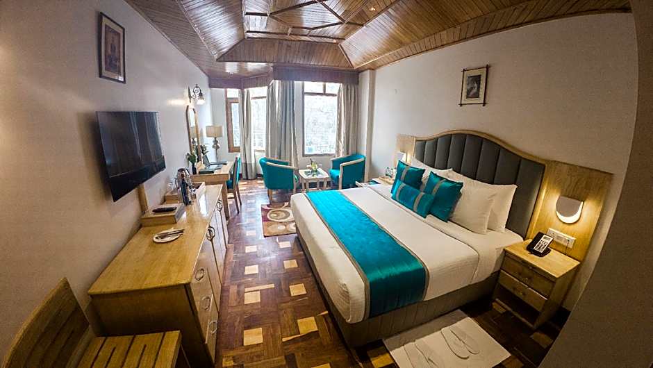 Bravia Hotel Manali Inn