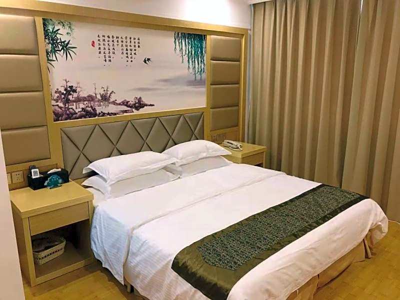 GreenTree Inn AnHui HuangShan She County HuiZhou Ancient City Middle HuangShan Road Business Hotel
