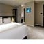 Queentown hotel