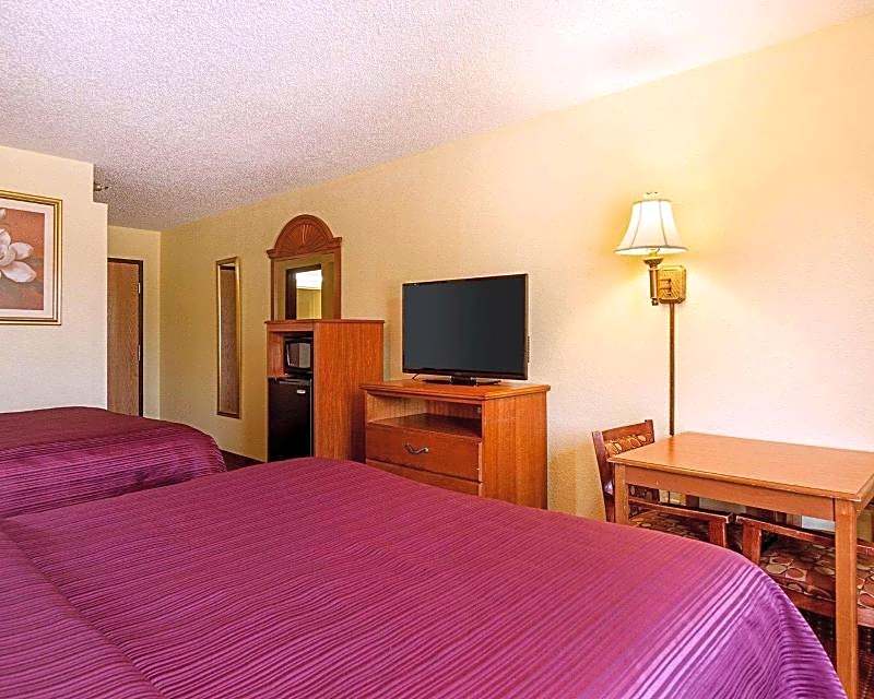 Sonesta Essential Van Buren Fort Smith