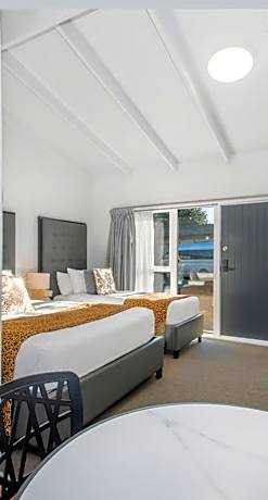 Middlemore Motel