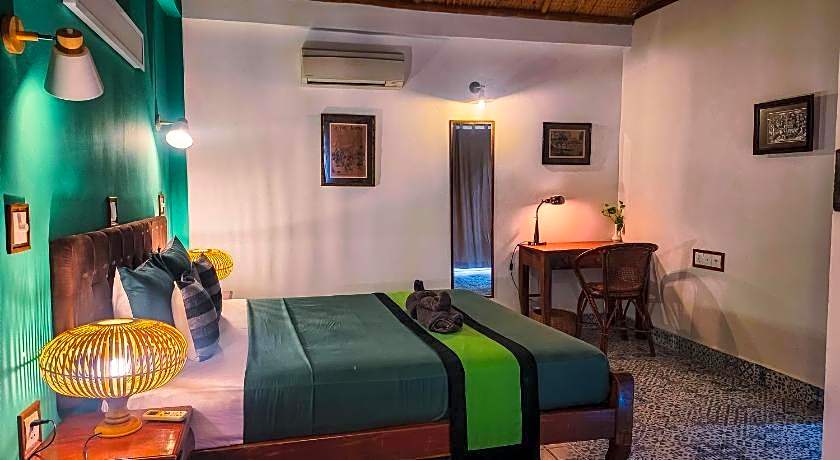 Au Cabaret Vert Hotel
