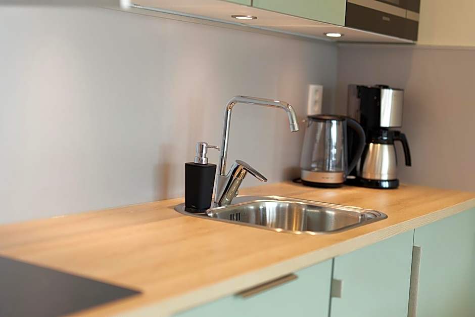 Lavik Fjord Hotel & Apartments