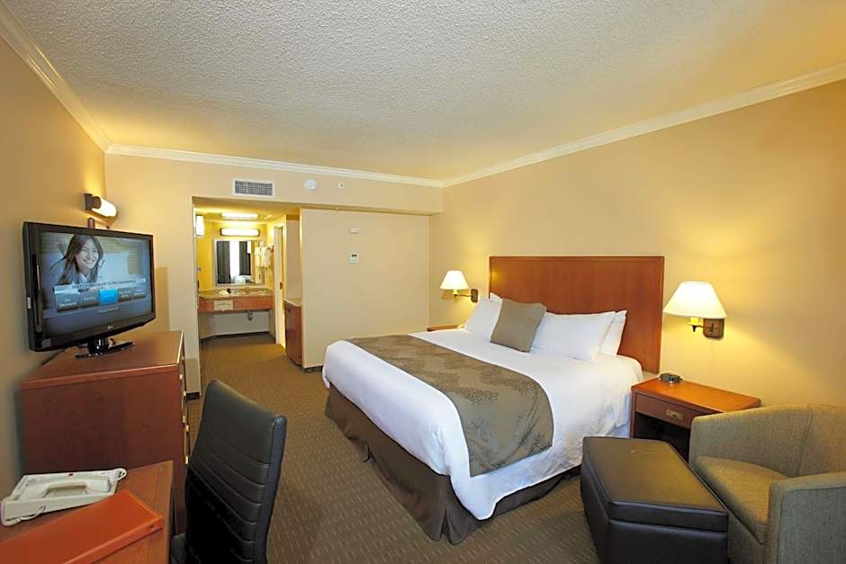 Best Western Plus Lamplighter Inn & Conference Centre