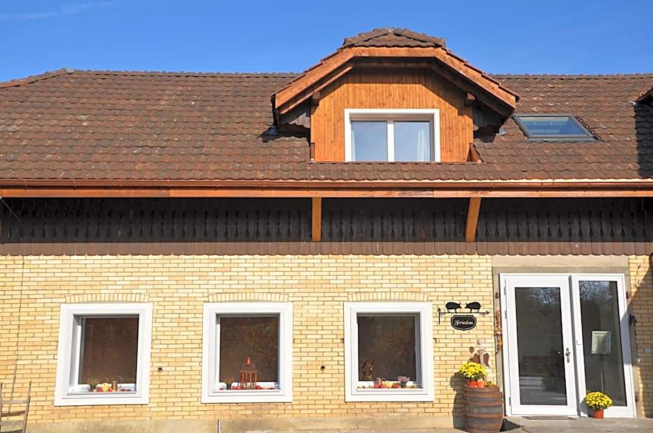 B&B Friedau