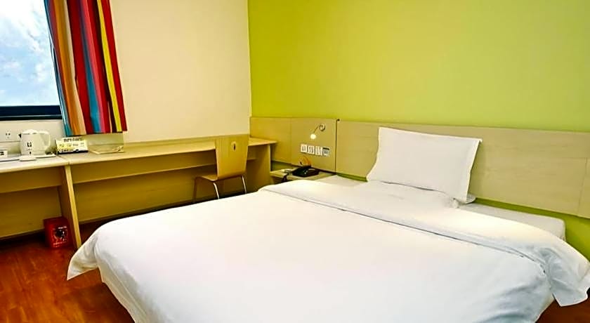 7 Days Inn Xi'an Railway Station