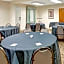 Ramada by Wyndham West Memphis