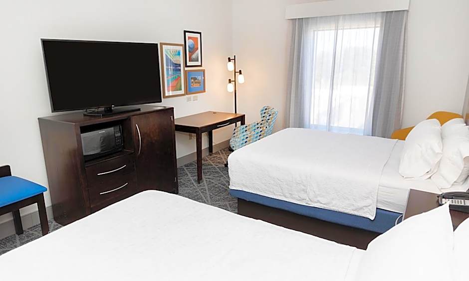 Hampton Inn & Suites Williamsport-Faxon Exit