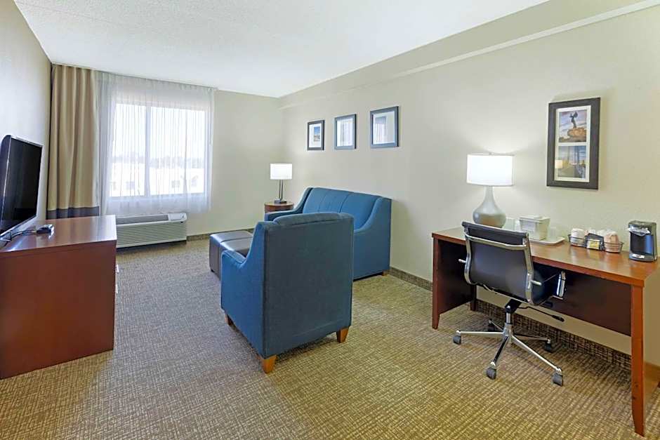 Comfort Inn & Suites