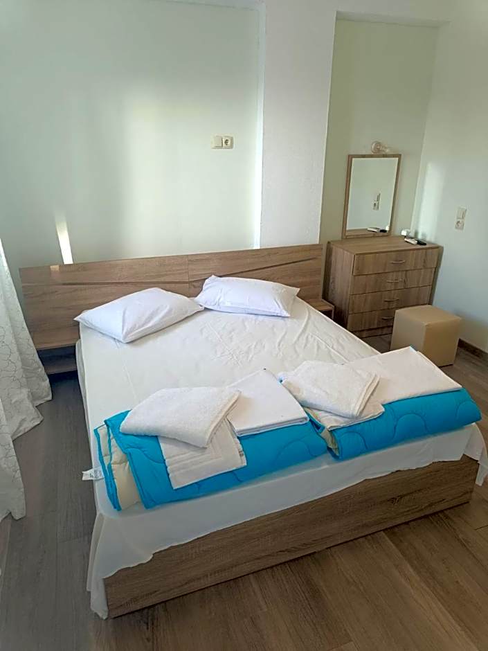 Oasis luxury apartments