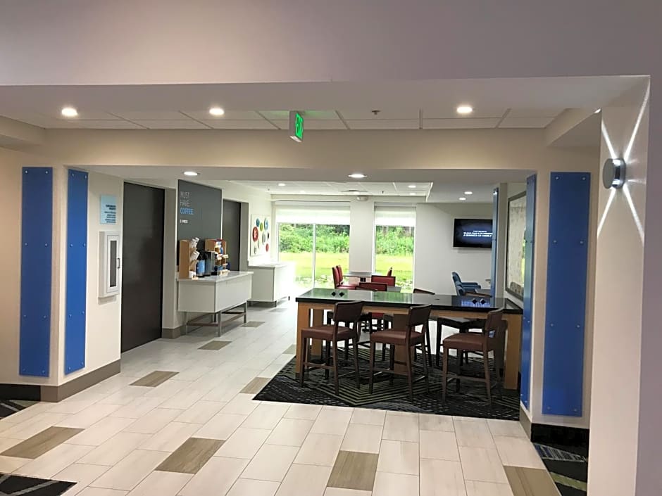 Holiday Inn Express & Suites Fleming Island By IHG