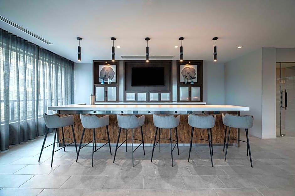 Fairfield by Marriott Inn & Suites Boston Medford