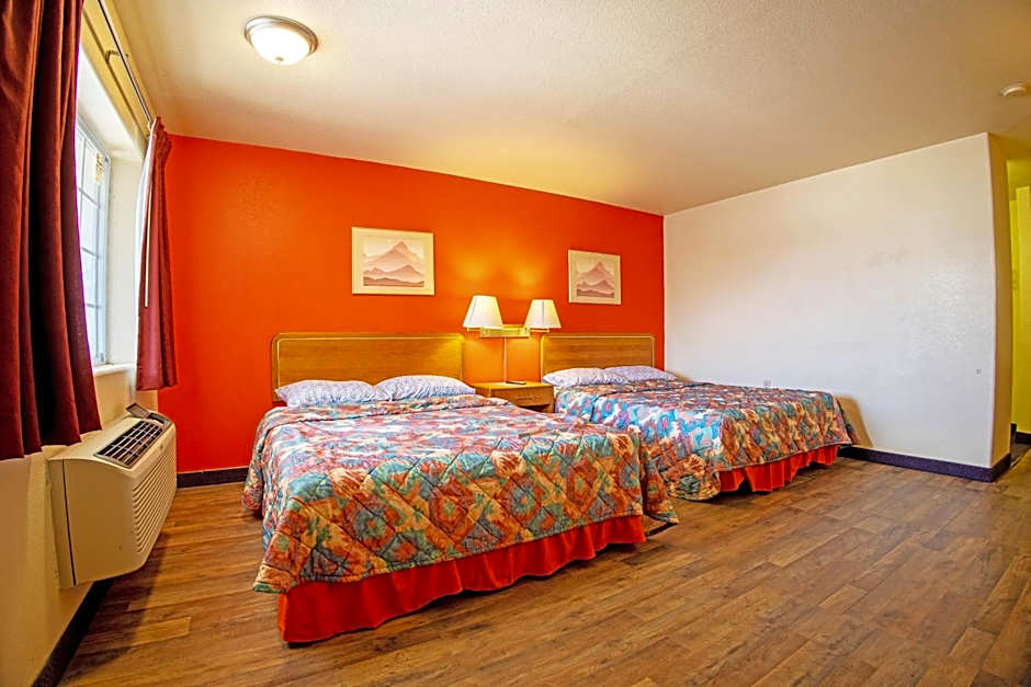Holiday Motel, Lordsburg By OYO