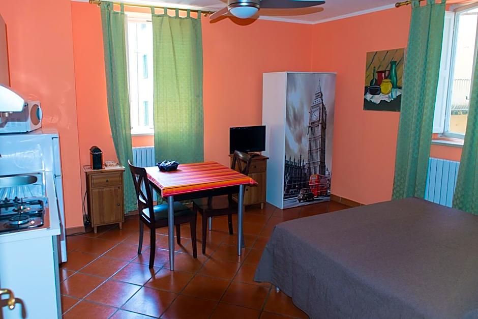 Al Cardinale Rooms & Studios