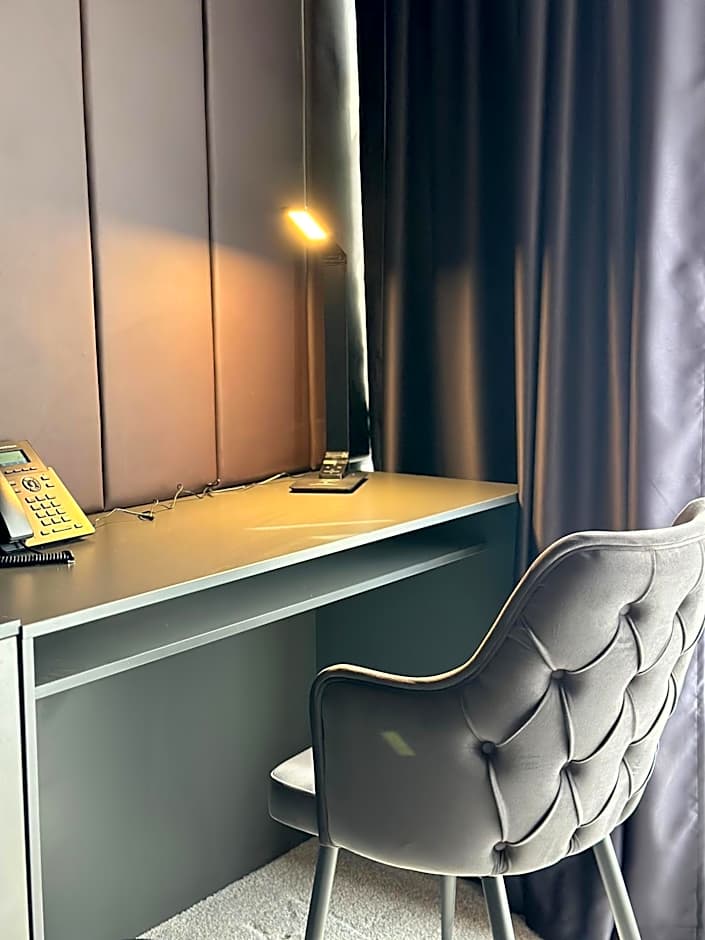 Hotel Macedonia Square