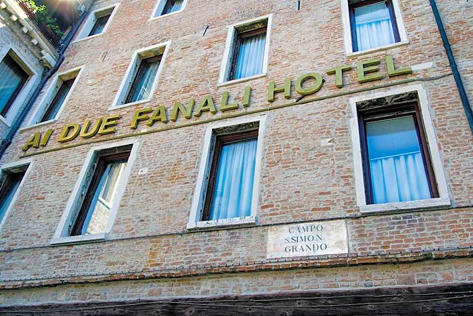 Ai Due Fanali