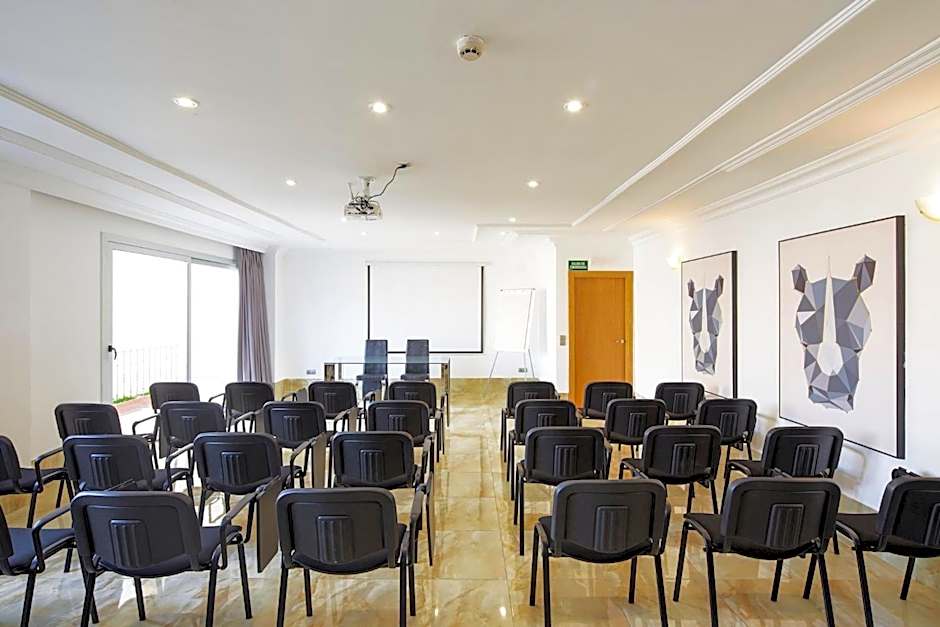 Sercotel Hotel President