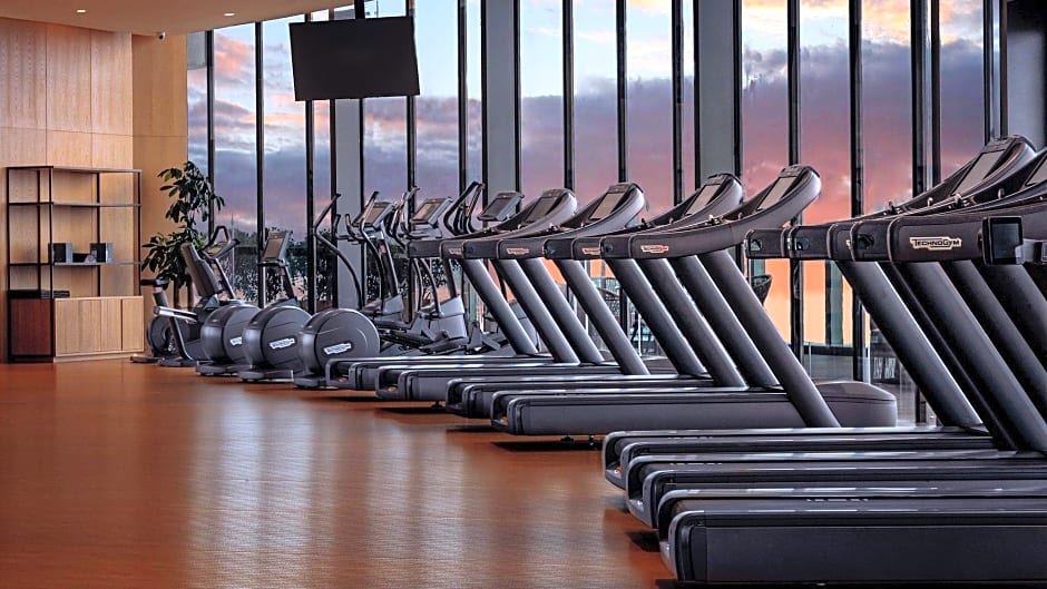 InterContinental Tianjin Yujiapu Hotel and Residences By IHG